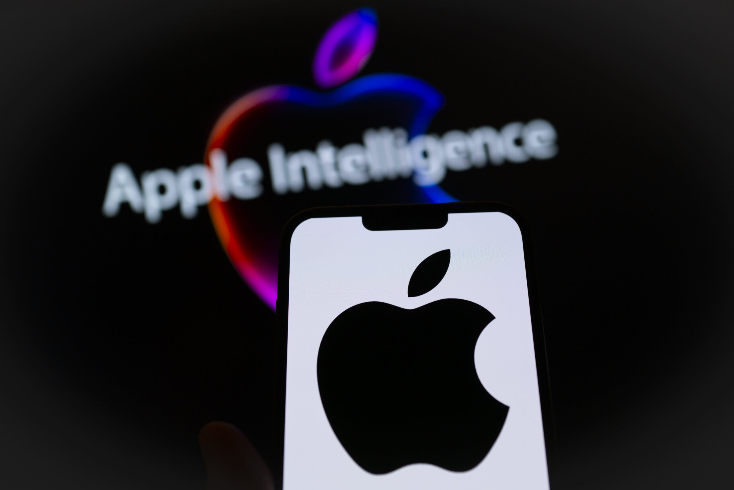 Apple to Clarify AI-Generated Nature of Its Controversial Notification Summaries